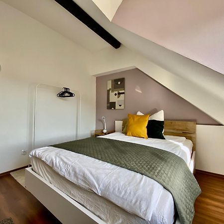 12: Privatzimmer Fuer Reisende Durch Koblenz كوبلنس المظهر الخارجي الصورة