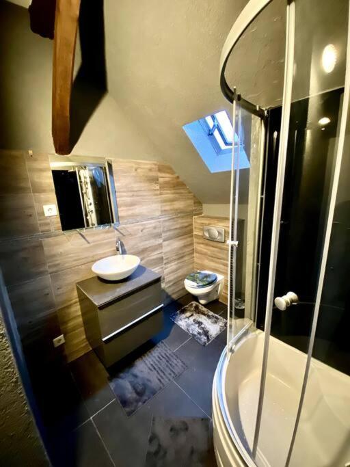 12: Privatzimmer Fuer Reisende Durch Koblenz كوبلنس المظهر الخارجي الصورة