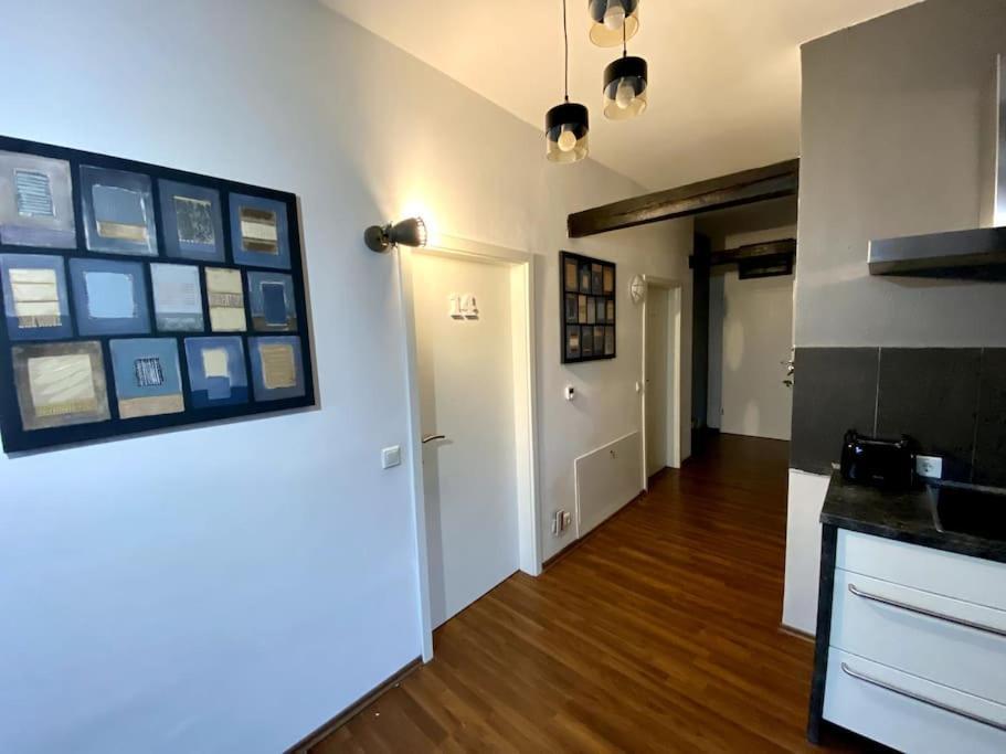12: Privatzimmer Fuer Reisende Durch Koblenz كوبلنس المظهر الخارجي الصورة