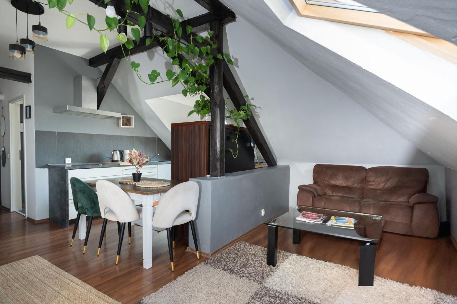 12: Privatzimmer Fuer Reisende Durch Koblenz كوبلنس المظهر الخارجي الصورة